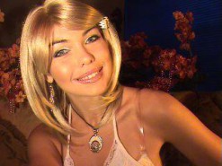 Cute blonde webcam babe 1
